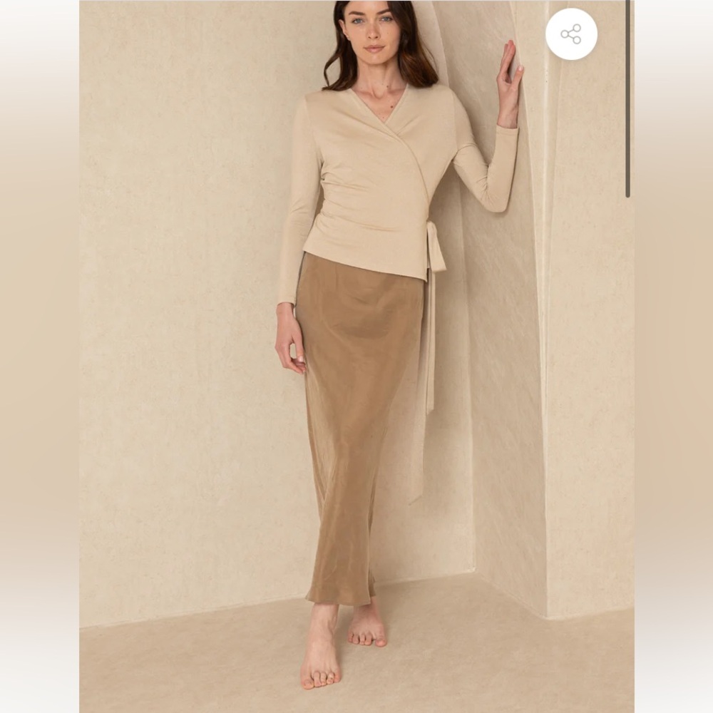Maxi beige slip skirt